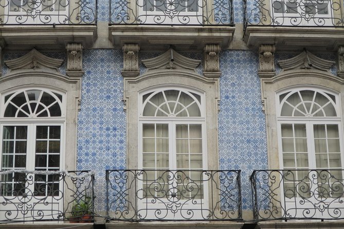 Private Porto Half Day Tour: Port Wine Cellars and Cheese Tasting - Porto in four hours: what this tour really offers