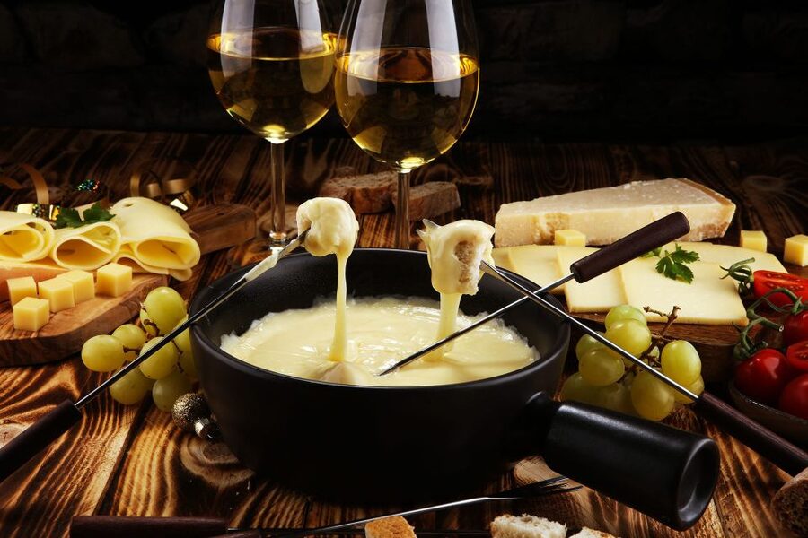 Private Swiss Cheese & Chocolate Tasting Trip in Gruyeres - Key points at a glance