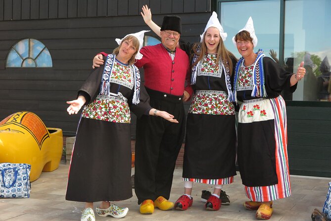 Private Tour of Simonehoeve Cheese Farm and Clog Factory - A private hour, with mixed pacing