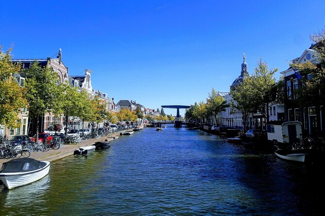 Private Tour to Kinderdijk and Delft / Leiden / Hague / Gouda - How the seven to eight hours actually work