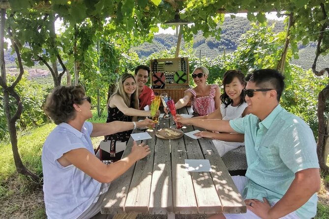 Prosecco Hills Wine and Cheese Gourmet Discovery - Who should book this Prosecco Hills trip?