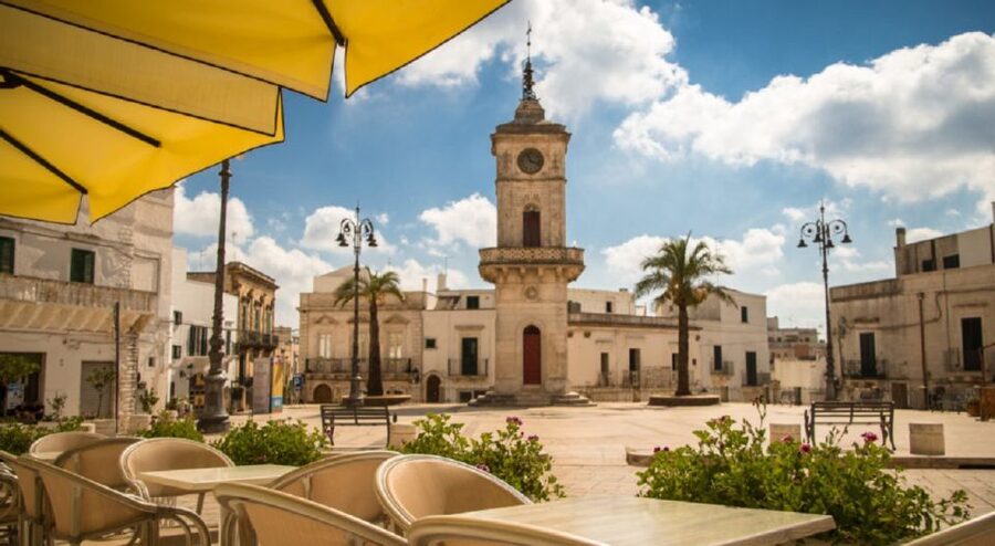 Puglia: Mozzarella Experience at an Apulian Farm - From the stable to the cheese table