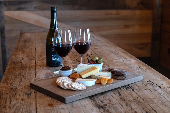 Queenstown Classic Wine Tour: 3 Winery Visits, Cave Tour & Cheese - Timing, comfort, and the small-group format