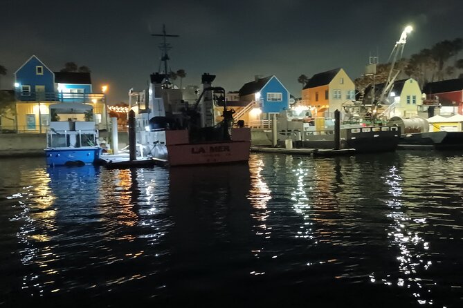 Romantic Luxury Boat Cruise with Wine Cheese Sea LionTours - Charcuterie and two glasses of wine