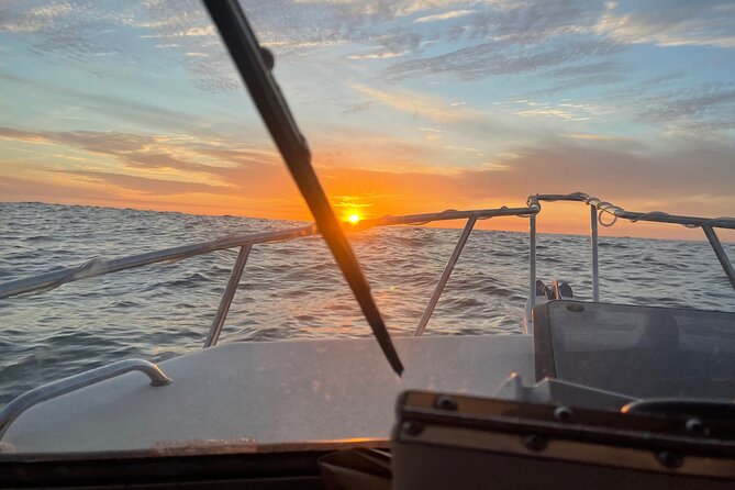 Romantic Wine and Cheese Boat Tower Cruise - Why the $145 price can make sense