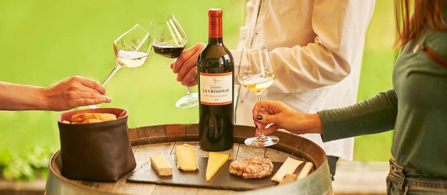 Saint-Emilion: Grand Cru Classé Cheese & Charcuterie Visit - Two Saint-Émilion estates, one useful comparison
