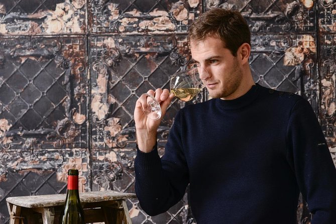 Savoy wine and cheese tasting in Annecy - Learning the Savoy wine vocabulary