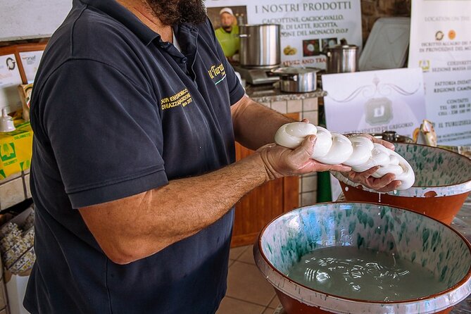 Sorrento Ape Tour, Lemon Garden, Mozzarella Show & Pizza Class - Making your own Neapolitan pizza
