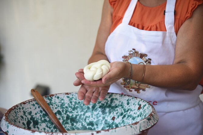Sorrento Half-Day Farm Experience: Pizza, Cheese Making and Wine - Olive oil tasting with fresh bread