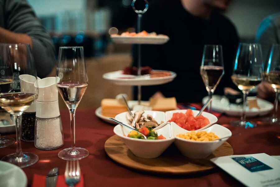 Stuttgart: Raclette Evening - Why the riverside setting matters