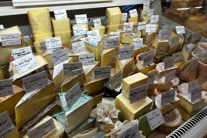 Swiss Cheese Tasting Experience | Basel - What the hosts add to the experience