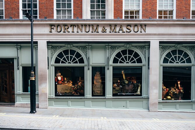 Taste London: Cheese Tasting & Walking Tour - Stilton, Camembert, and drunken cheese