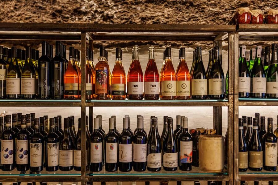 Testaccio: Exclusive tasting of PDO wines, cheeses, and cured meats from Lazio - A one-hour stop that fits a Rome itinerary