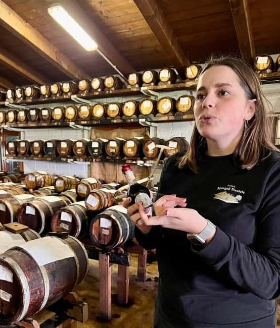 The Art of Parmigiano Reggiano & Aged Balsamic Vinegar - What the balsamic tasting includes
