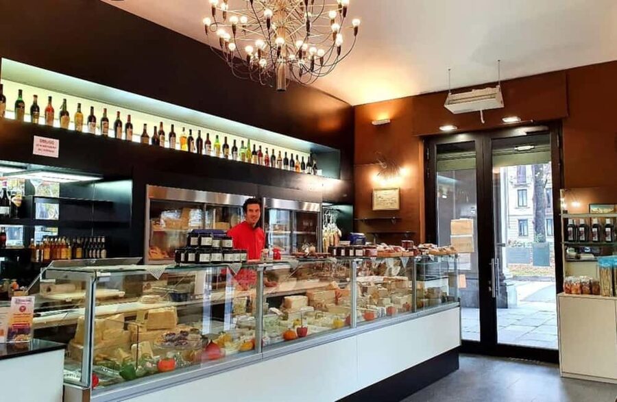 The Piedmontese Cheese Tasting Experience in Turin - From Cheese Shop to Tasting Table