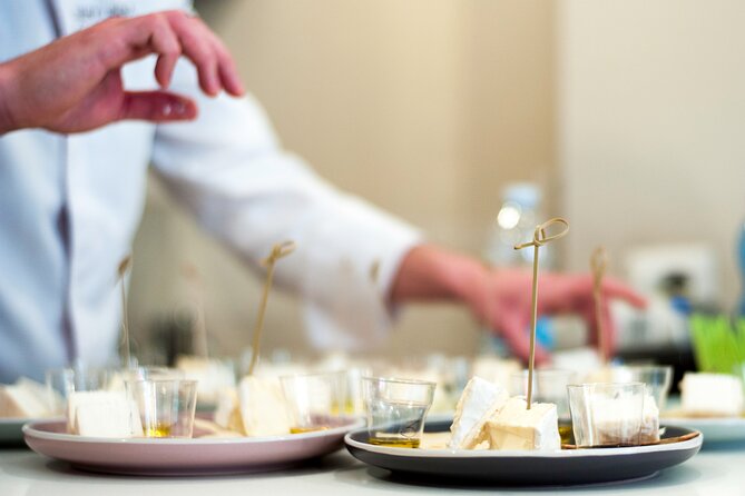 Turin Food Tasting Experience: Oil, Wine & Cheese - Why the three-oil comparison matters