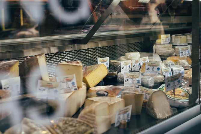 Ultimate London Cheese Crawl : Guided Food Tour - Soho and Little Italy bring variety, jokes, and a quiz