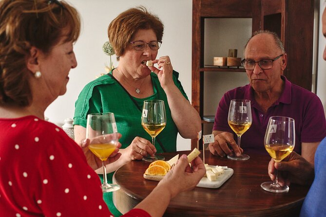Visit La Antigua Cheese Factory (Cheese Tourism) - Who should book this visit