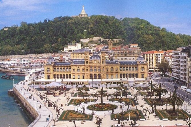 Visit San Sebastian and a Family Cheese Farm with Tasting (From Bilbao) - Cheese, cider, wine, and the txoko
