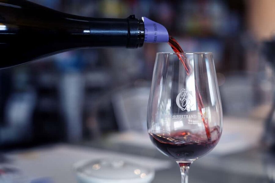 Wine and Cheese experience - How the self-guided format works in practice