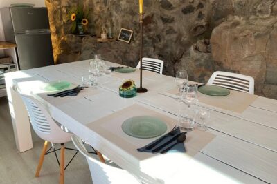 Wine, Cheese & Charcuterie Tasting, including complimentary tour