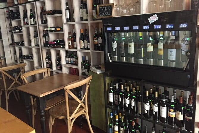 Wine & cheese Lover’s Paradise in hart of Florence - Piazza Santo Spirito and the character of the neighborhood
