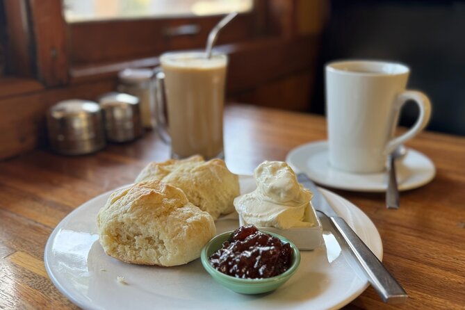 Yarra Valley Foodie Tour, Devonshire Tea, Cheese and Chocolate - Old Healesville Road and the Yarra Glen view