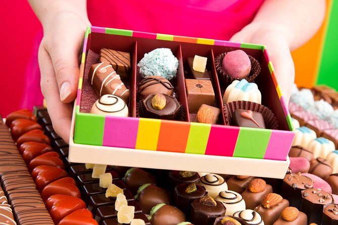 Yarra Valley Foodie Tour, Devonshire Tea, Cheese and Chocolate - A final bakery stop in Kilsyth