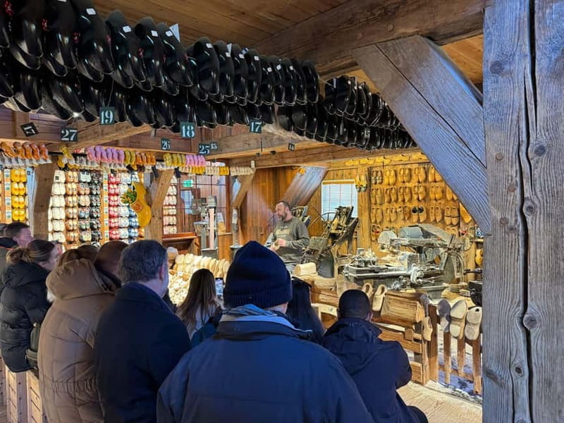 Zaanse Schans & Volendam Private Tour: Windmills and Cheese - Key points to know before booking