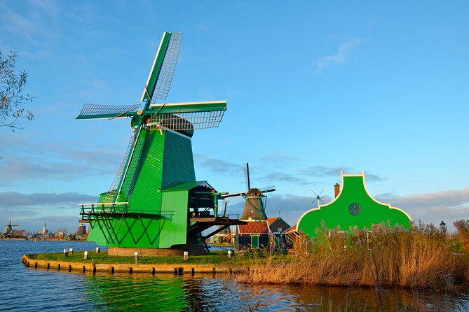 Zaanse Schans Windmills, Cheese and Volendam Tour from Amsterdam - Why this half-day trip works well from Amsterdam