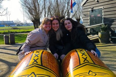 Zaanse Schans Windmills, Cheese and Volendam Tour from Amsterdam