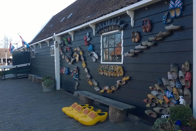 Zaanse Schans Windmills, Clogs and Dutch Cheese Small-Group Tour from Amsterdam - What the guides add to the experience