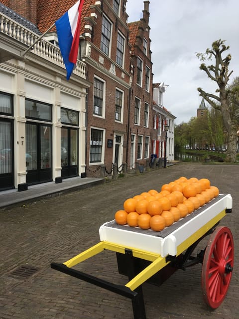Zaanse Schans: Windmills, Clogs & Cheese by Electric Scooter - Who will enjoy this experience most