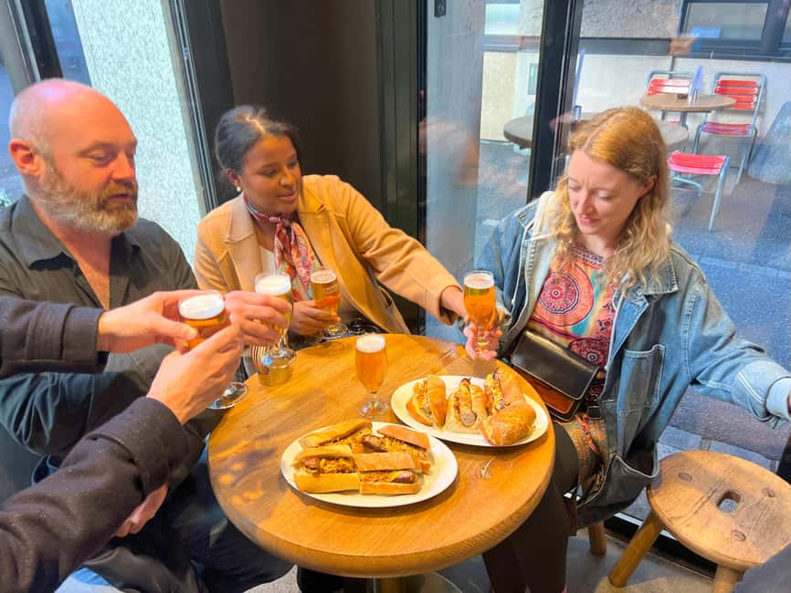 Zurich: Food Tour of 8+ Tastings with Cheeses & Chocolates - Fondue bites with Kirsch