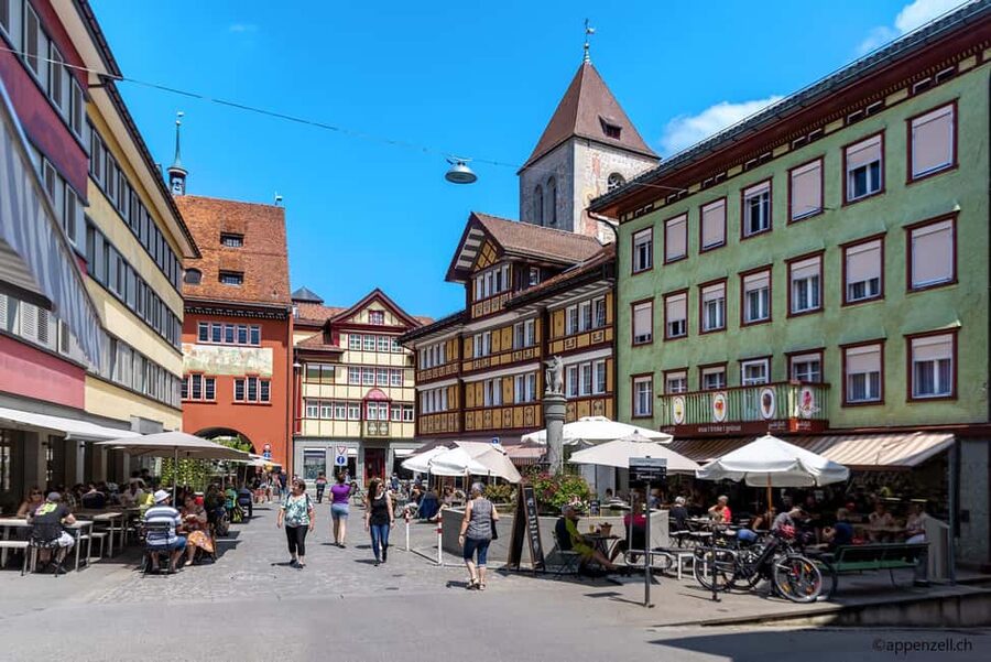 Zurich Open-top Tour and Chocolate and Cheese Countryside - Practical choices that will improve your day